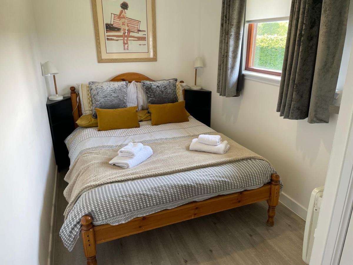 Wellsfield Farm Holiday Lodges Stirling Bagian luar foto