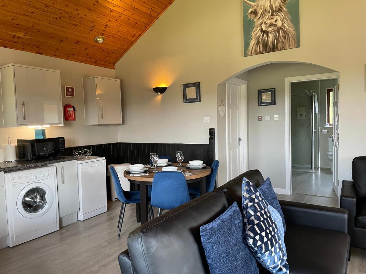 Wellsfield Farm Holiday Lodges Stirling Bagian luar foto