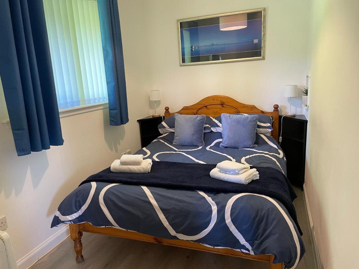Wellsfield Farm Holiday Lodges Stirling Bagian luar foto